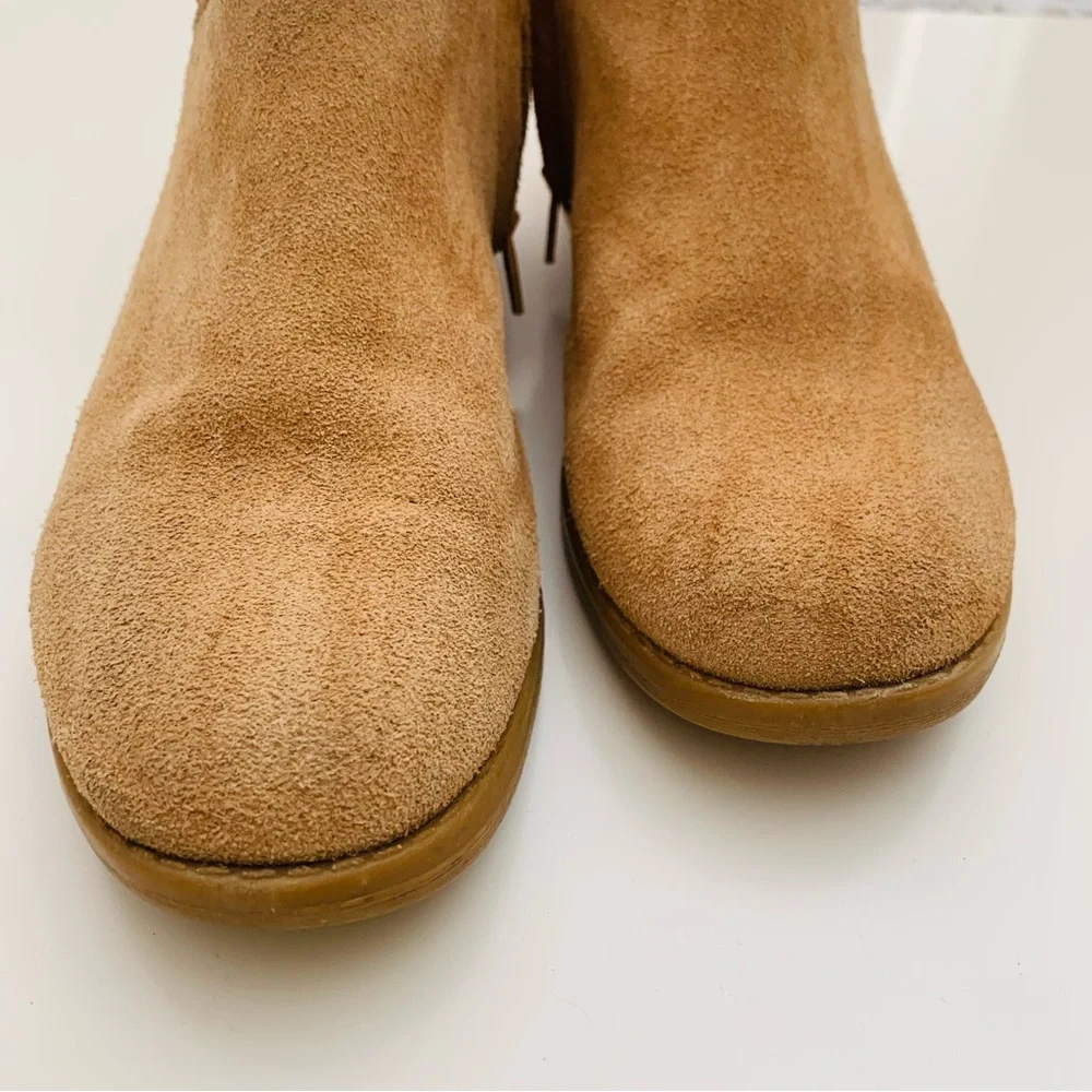 TOMS Honey Suede Youth Leilani Booties